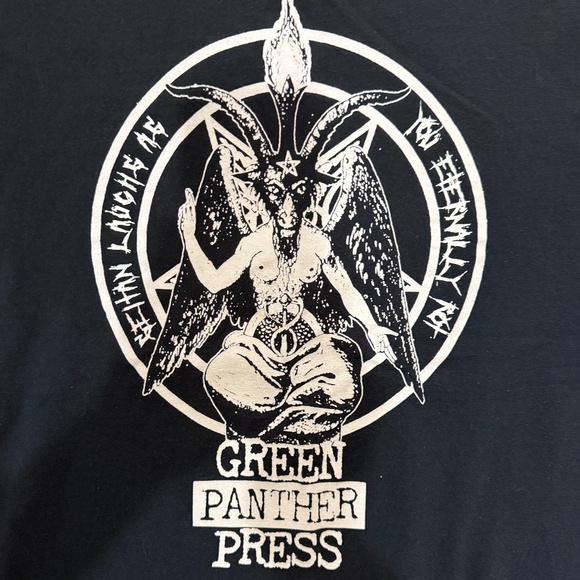 Port & Company Green Panther Press Graphic Tee Black Relaxed - Picture 4 of 6